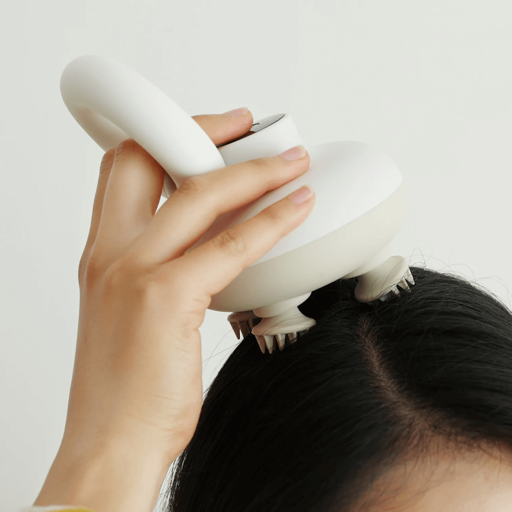 ABKO OHELLA Cordless Scalp Massager - LifeStyle Image 2